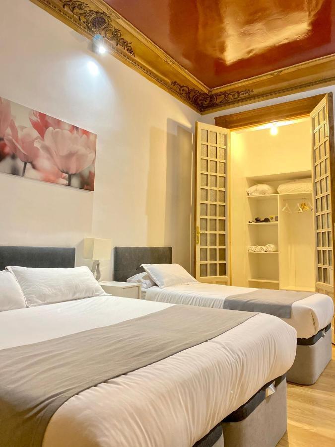 Opera Roost Hotel Madrid Luaran gambar