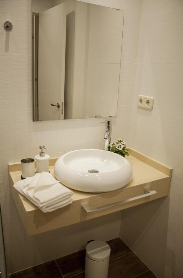 Opera Roost Hotel Madrid Luaran gambar
