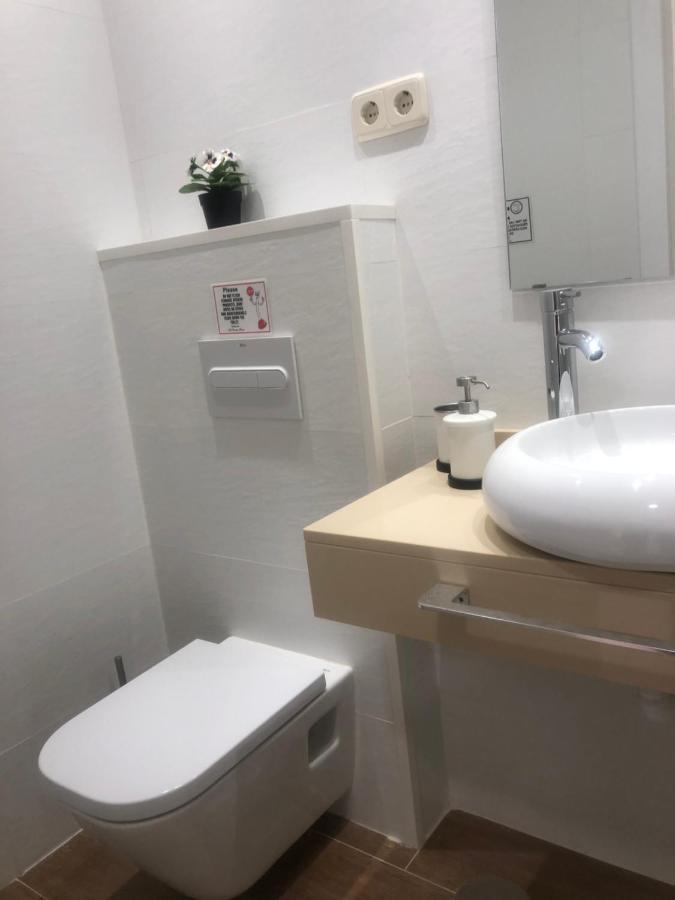 Opera Roost Hotel Madrid Luaran gambar