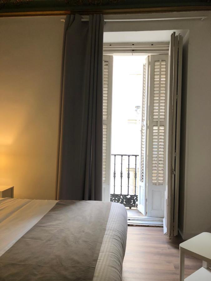 Opera Roost Hotel Madrid Luaran gambar